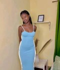 Dating Woman Madagascar to Sambava : Nousca, 24 years